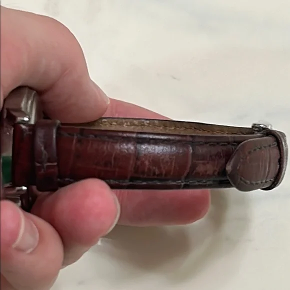 Timex Watch with Dark Brown Leather Strap - Picture 7 of 9